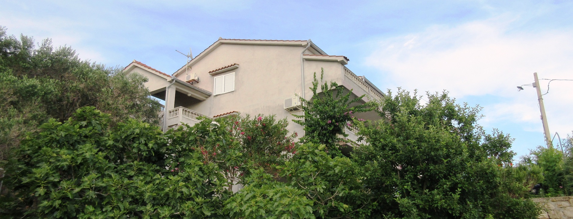 Welcome to Apartments Mirta